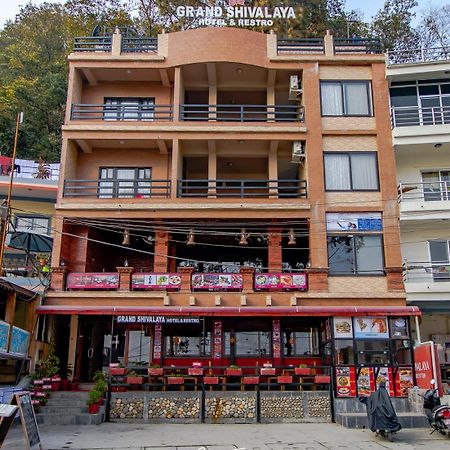 Grand Shivalaya Hotel And Restro Pokhara Exterior foto