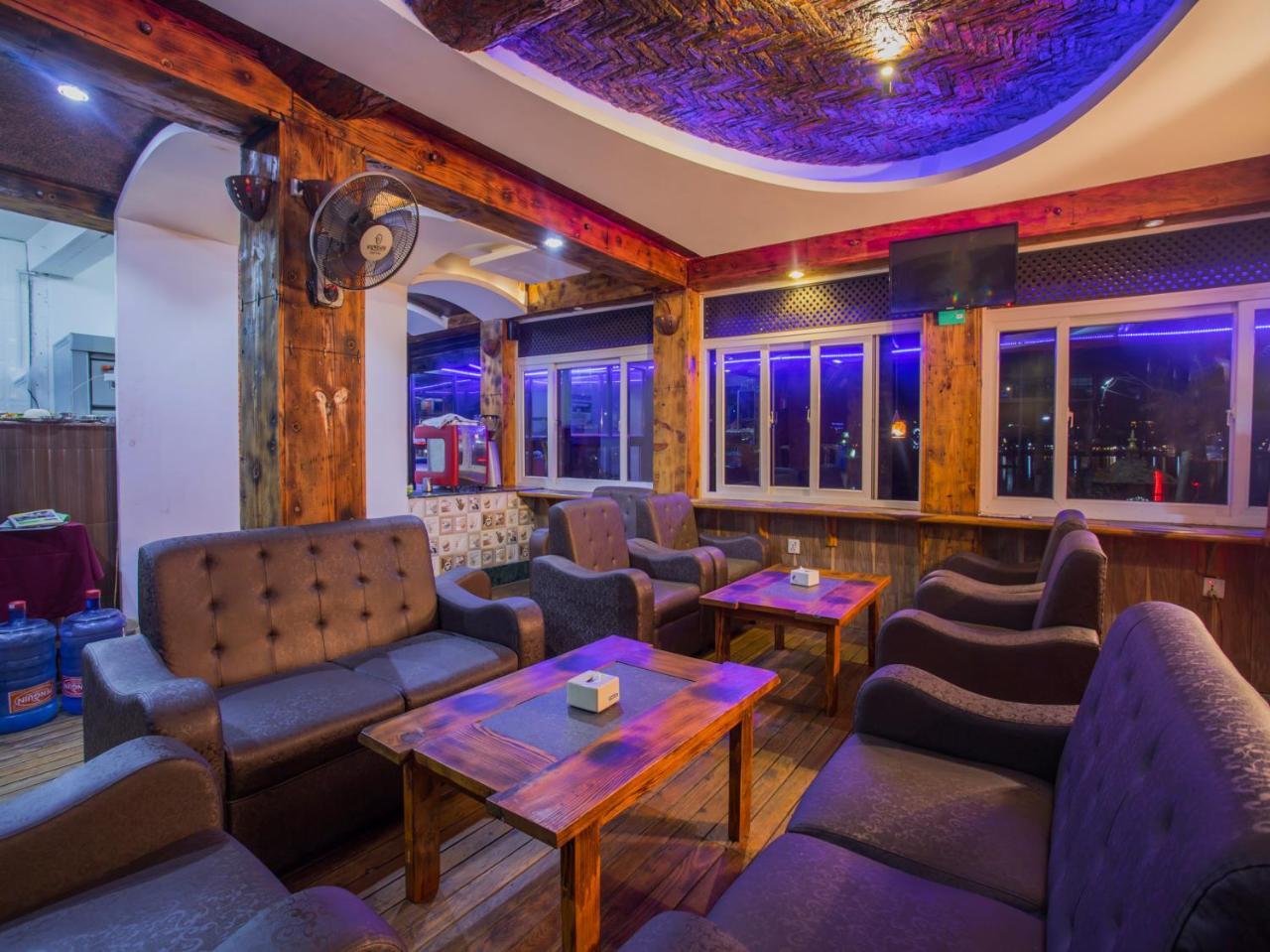 Grand Shivalaya Hotel And Restro Pokhara Exterior foto