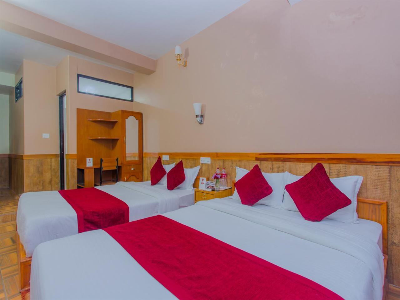 Grand Shivalaya Hotel And Restro Pokhara Exterior foto
